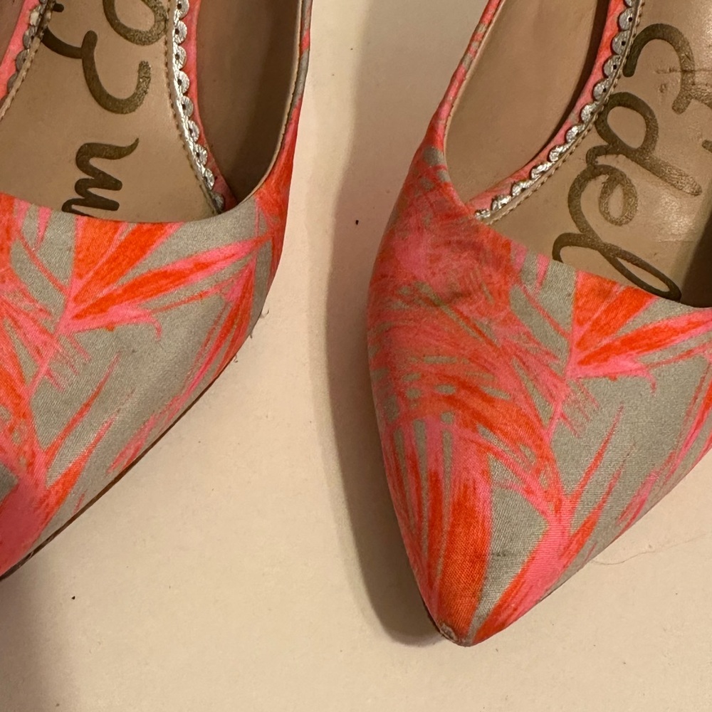 Sam‎ Edelman Women's Red and Pink Heels - Picture 3 of 5
